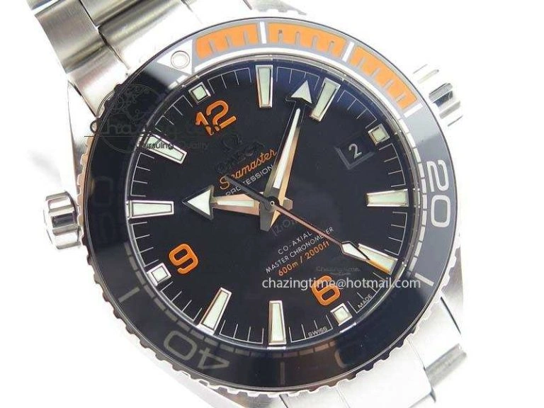 2016 Planet Ocean 43.5mm SS V6F Best Edition Black Dial On SS Bracelet A Sleek 8210