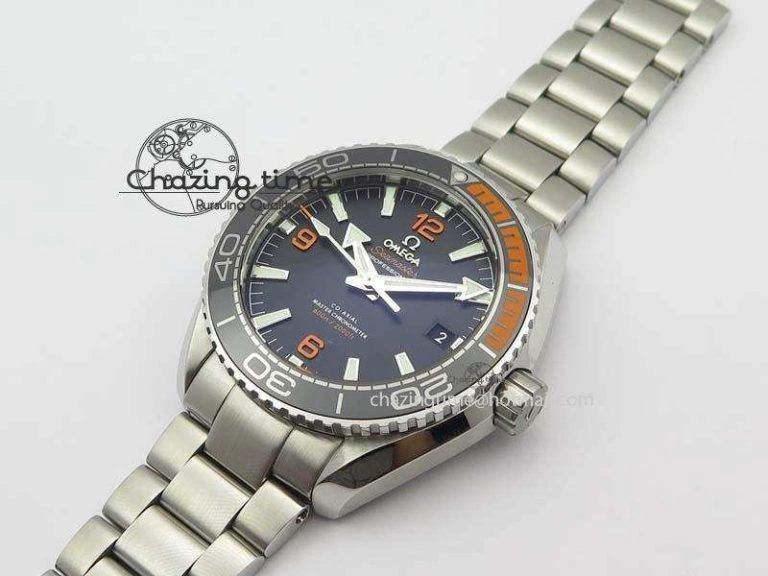 2016 Planet Ocean 43.5mm SS V6F Best Edition Black Dial On SS Bracelet A Sleek 8210