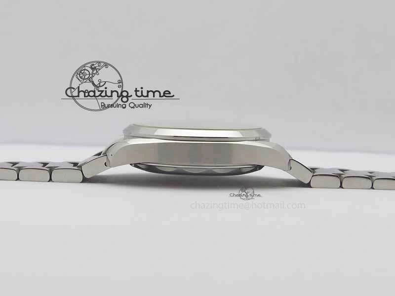 Snug 2017 Aqua Terra SS XF Best Edition White Textured Dial On SS Bracelet A 8160