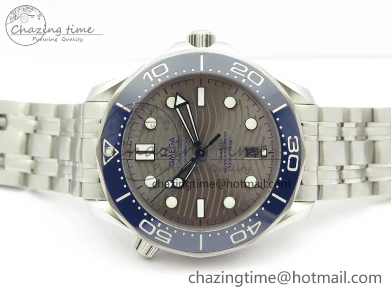 Refined 2018 Seamaster Diver 300M OMF Best Edition Blue Ceramic Gray Dial on SS Bracelet A8800 (Black Balance Wheel) 7958