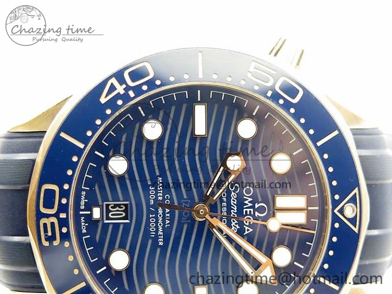 TravelReady 2018 Seamaster Diver 300M RG Blue Ceramic VSF 1:1 Best Edition Blue Dial on Blue Rubber Strap A 7914