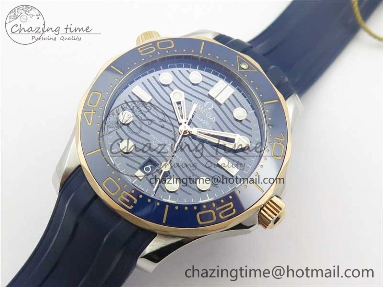 Elegant 2018 Seamaster Diver 300M SS RG VSF 1:1 Best Edition RG Bezel Blue Dial on Blue Rubber Strap A 7927