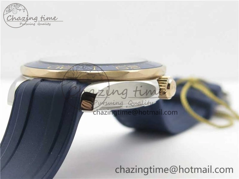 Elegant 2018 Seamaster Diver 300M SS RG VSF 1:1 Best Edition RG Bezel Blue Dial on Blue Rubber Strap A 7927