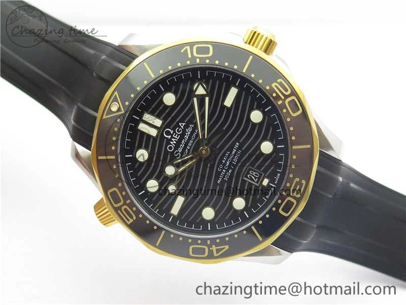Refined 2018 Seamaster Diver 300M SS YG VSF 1:1 Best Edition YG Bezel Black Dial on Black Rubber Strap A 7934