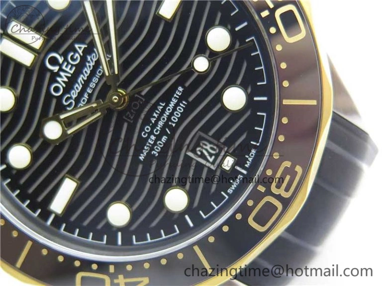 Refined 2018 Seamaster Diver 300M SS YG VSF 1:1 Best Edition YG Bezel Black Dial on Black Rubber Strap A 7934