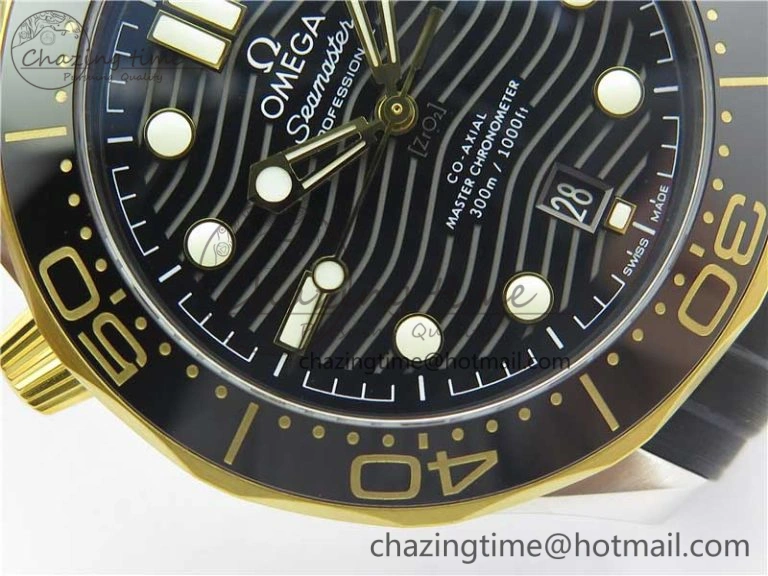 Refined 2018 Seamaster Diver 300M SS YG VSF 1:1 Best Edition YG Bezel Black Dial on Black Rubber Strap A 7934