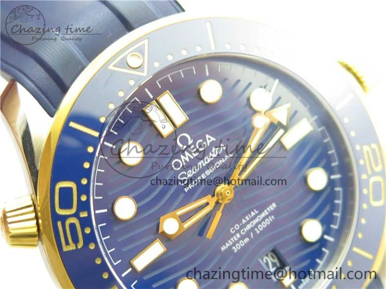 2018 Seamaster Diver 300M SS YG VSF 1:1 Best Edition YG Bezel Blue Dial on Blue Rubber Strap A Attractive 7898
