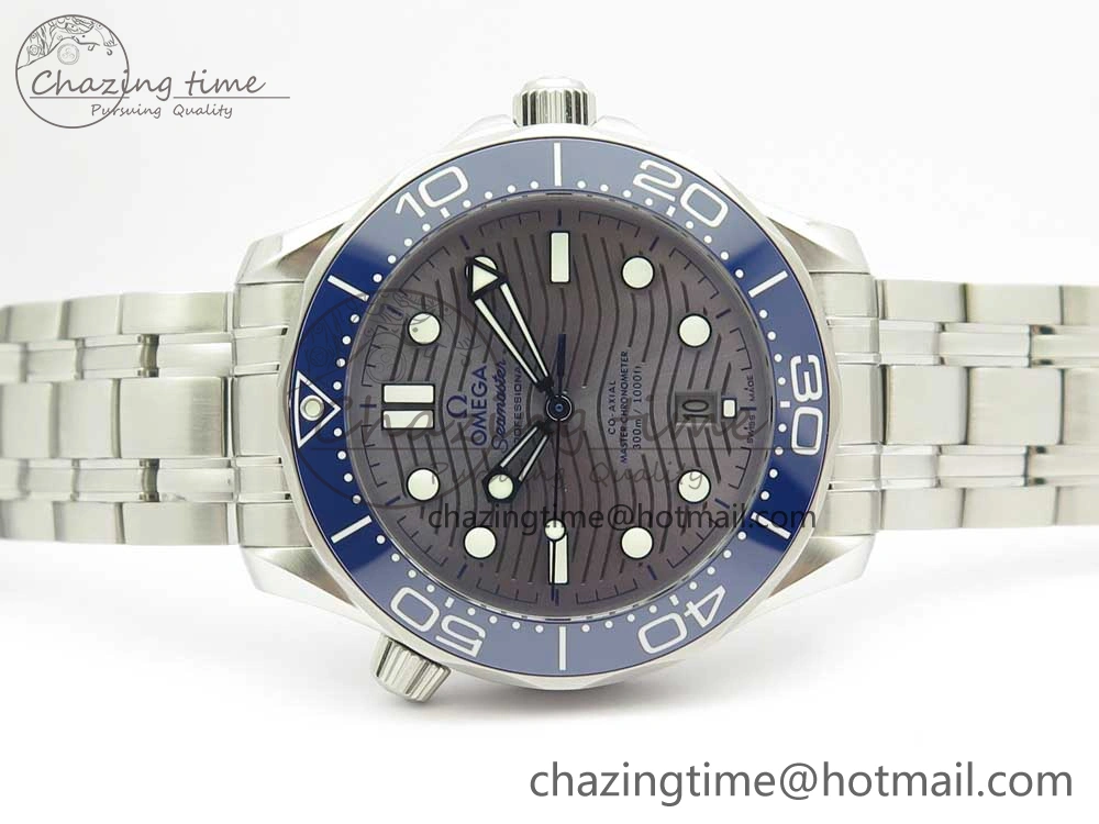 Cozy 2018 Seamaster Diver 300M VSF 1:1 Best Edition Blue Ceramic Gray Dial on SS Bracelet A8800 V2 (Black Balance Wheel) 7962