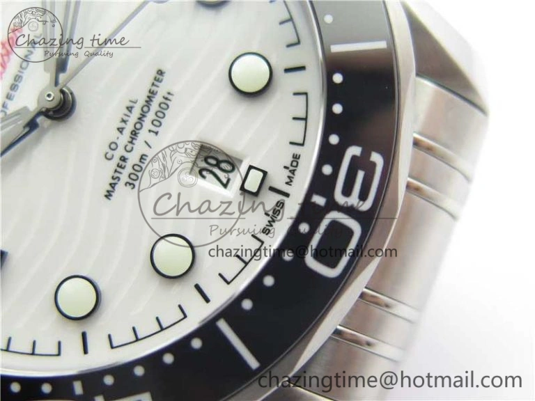MultiPurpose 2019 Seamaster Diver 300M SS VSF 1:1 Best Edition Black Bezel White Dial on SS Bracelet A 7933