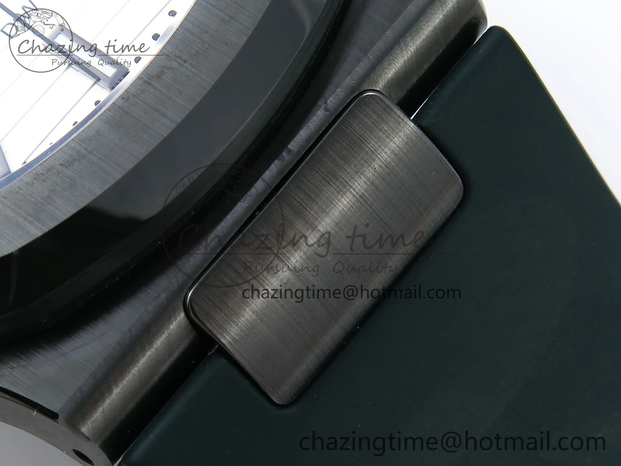 AET Nautilus 5711 Green Ceramic AMGF Best Edition White Dial on Green Rubber Strap MIYOTA Sleek 8760