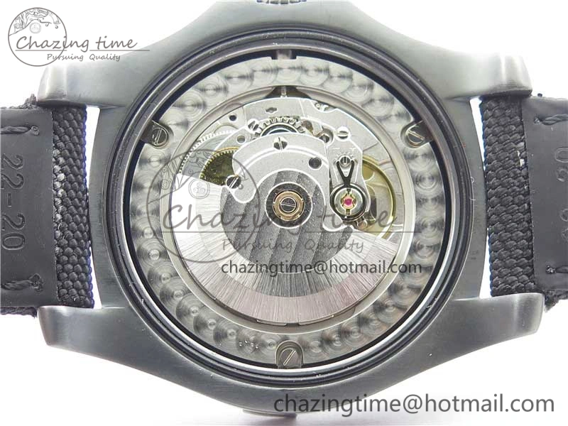 AVENGER Boutique Edition V17310 Ti DLC 1:1 Best Edition Black CF Dial on Nylon Strap A Practical 5575