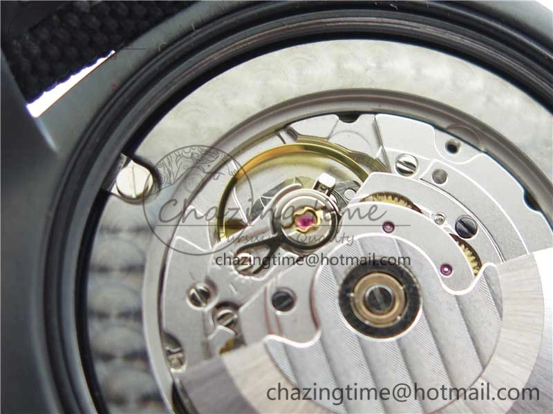 AVENGER Boutique Edition V17310 Ti DLC 1:1 Best Edition Black CF Dial on Nylon Strap A Practical 5575