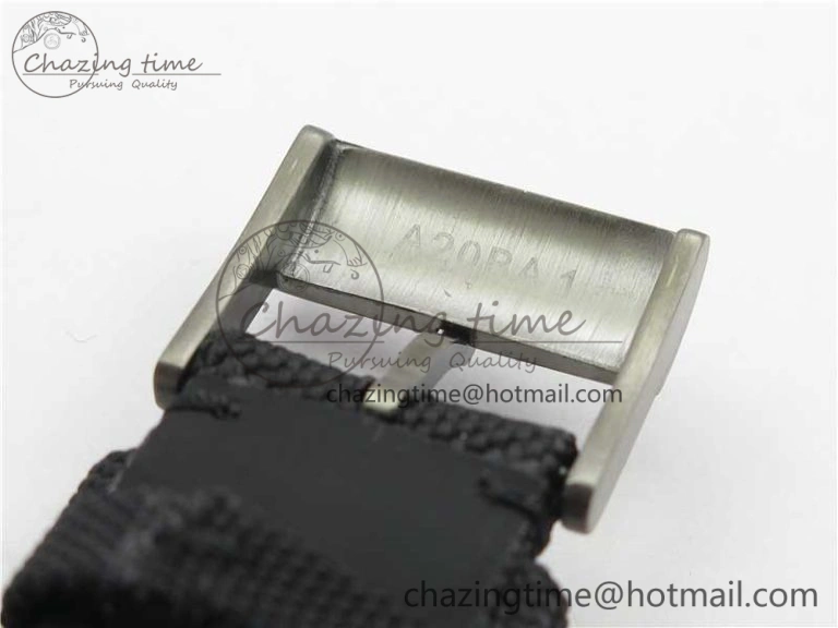AVENGER Boutique Edition V17310 Ti DLC 1:1 Best Edition Black CF Dial on Nylon Strap A Practical 5575