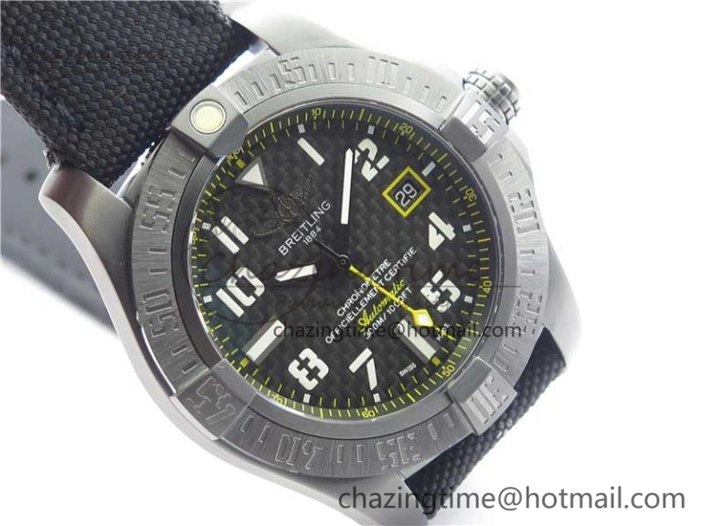 AVENGER Boutique Edition V17310 Ti DLC 1:1 Best Edition Black CF Dial on Nylon Strap A Practical 5575