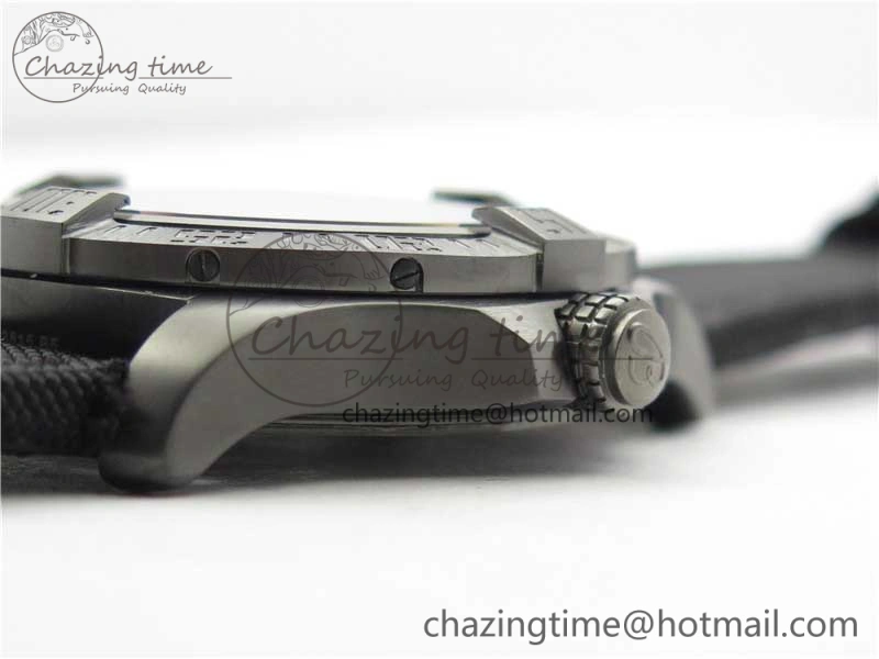 AVENGER Boutique Edition V17310 Ti DLC 1:1 Best Edition Black CF Dial on Nylon Strap A Practical 5575