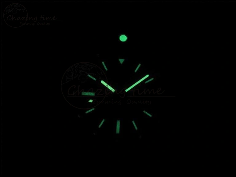 AVENGER Boutique Edition V17310 Ti DLC 1:1 Best Edition Yellow Dial on Rubber Strap A NewStyle 5576