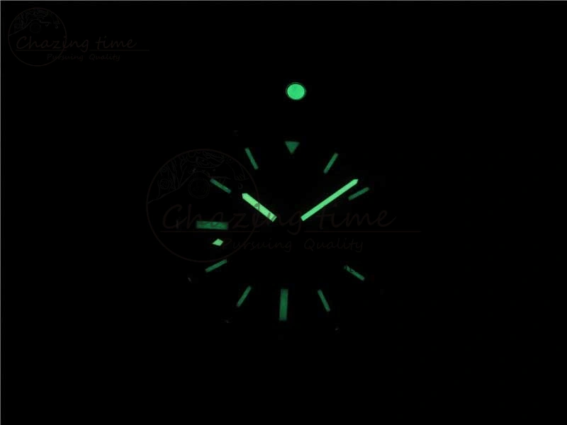 AVENGER Boutique Edition V17310 Ti DLC 1:1 Best Edition Yellow Dial on Rubber Strap A NewStyle 5576