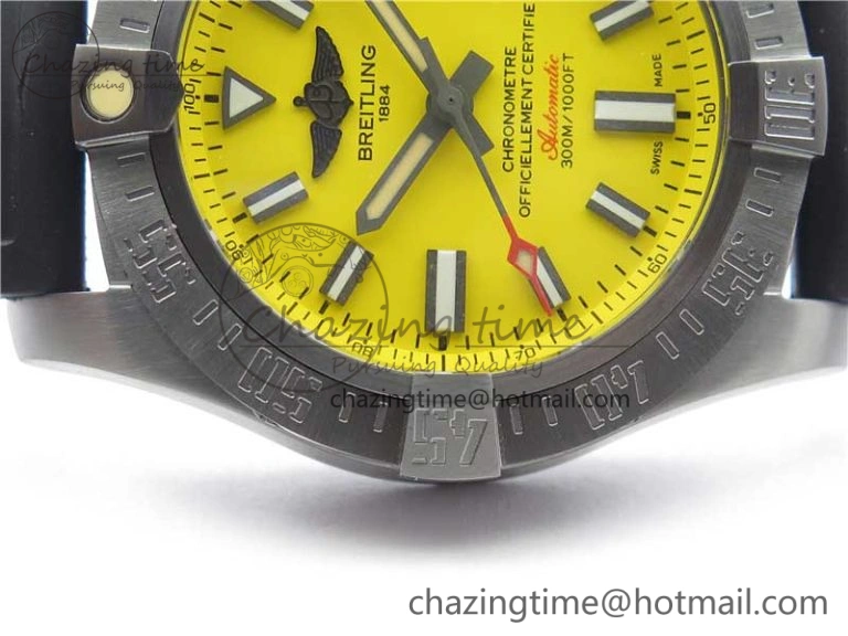 AVENGER Boutique Edition V17310 Ti DLC 1:1 Best Edition Yellow Dial on Rubber Strap A NewStyle 5576