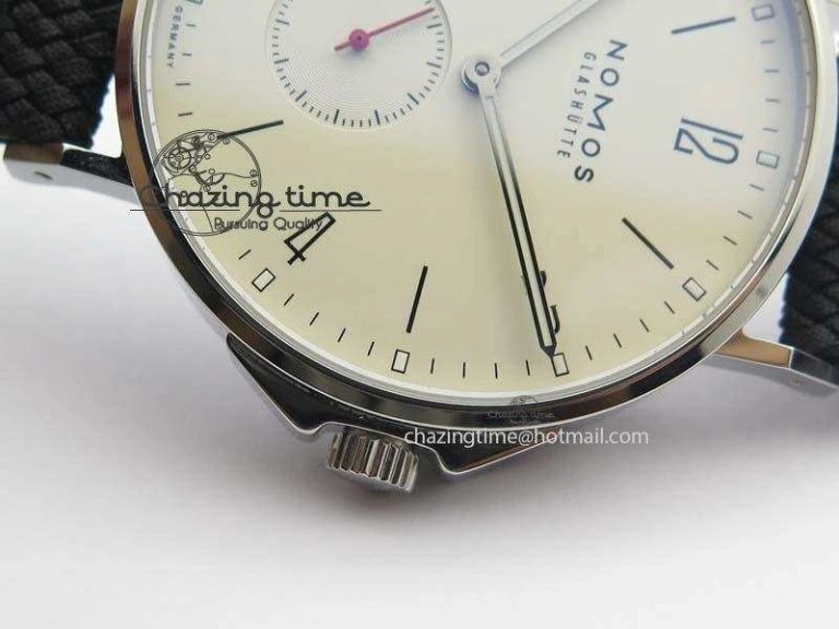 Ahoi Atlantik SS White Dial On Black Textile Strap A Resilient 7636
