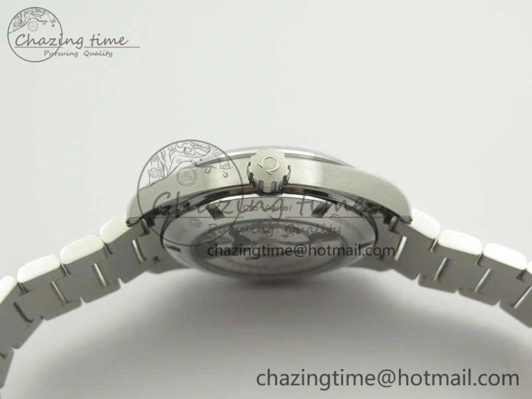 Aqua Terra 150M 43.5mm GMT SS VSF 1:1 Best Edition Black Textured Dial on SS Bracelet A8605 Super Clone V WrinkleFree 7997