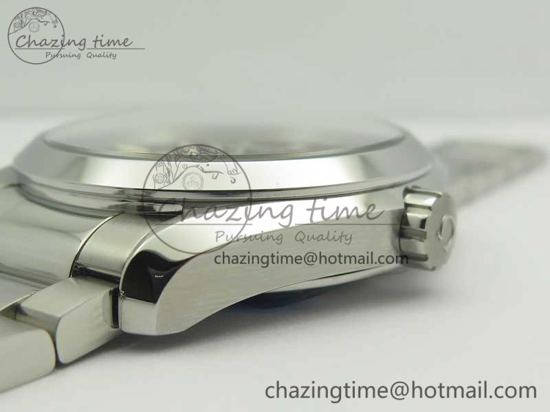 EasyCare Aqua Terra 150M 43.5mm GMT SS VSF 1:1 Best Edition Blue Textured Dial on SS Bracelet A8605 Super Clone V 7996