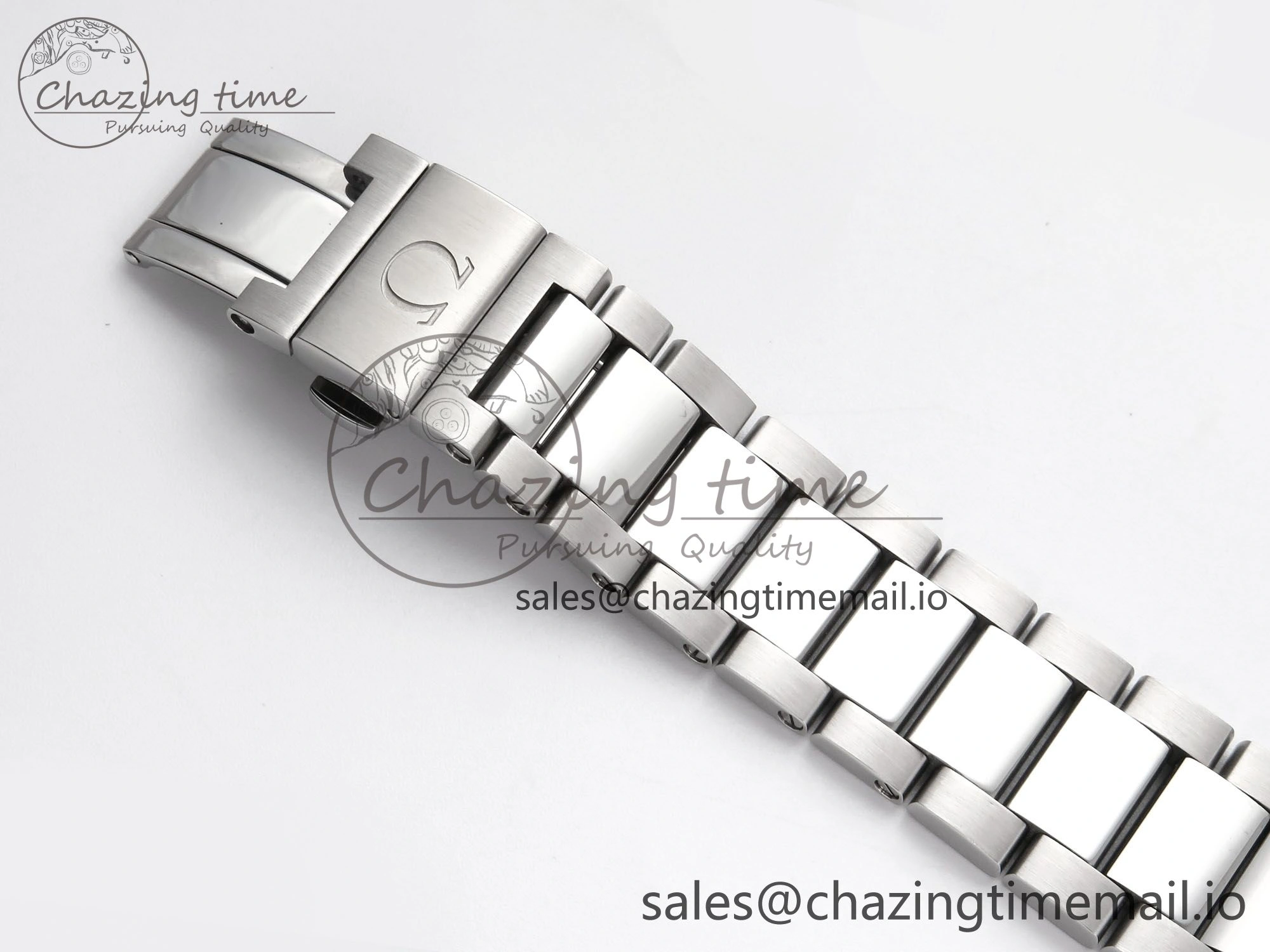 FlexibleFit Aqua Terra 150M GMT OMF 1:1 Best Edition White RG Textured Dial on SS Bracelet A 7714