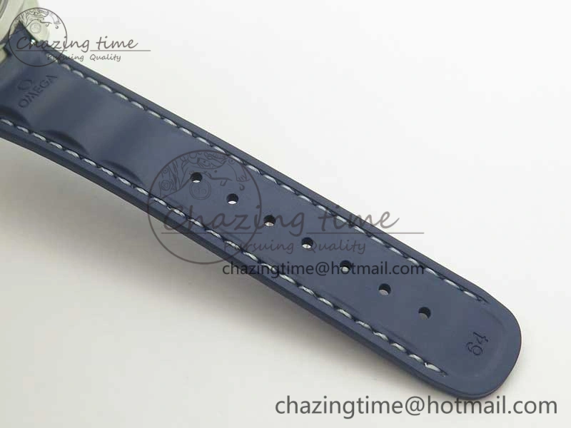 Practical Aqua Terra 150M Master Chronometers VSF 1:1 Best Edition Gray Dial Blue Hand on Blue Rubber Strap A8900 Super Clone 8004