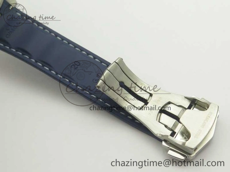Practical Aqua Terra 150M Master Chronometers VSF 1:1 Best Edition Gray Dial Blue Hand on Blue Rubber Strap A8900 Super Clone 8004