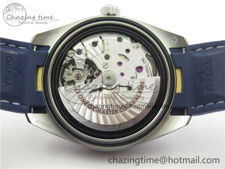 SunProtective Aqua Terra 150M Master Chronometers VSF 1:1 Best Edition White Dial Gold Hand on Blue Rubber Strap A8900 Super Clone 7918