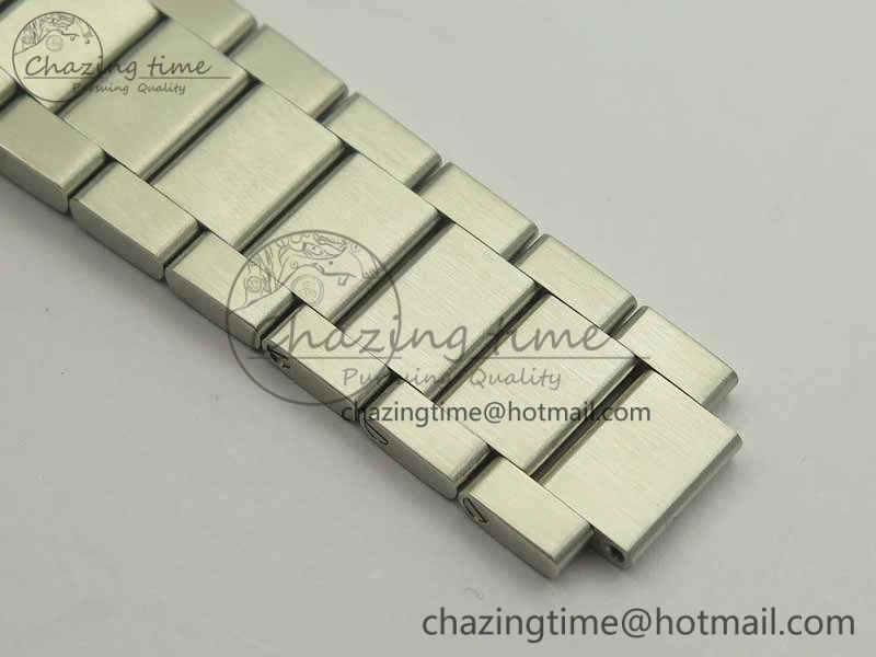 EasyCare Aqua Terra 150M SS VSF 1:1 Best Edition Blue Textured Dial Silver Markers On SS Bracelet A8500 Super Clone 8059