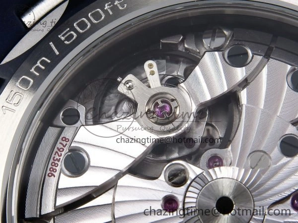 Popular Aqua Terra GMT Worldtimer 43mm VSF 1:1 Best Edition Deep Blue Dial on Blue Rubber Strap A8938 Super Clone 7721