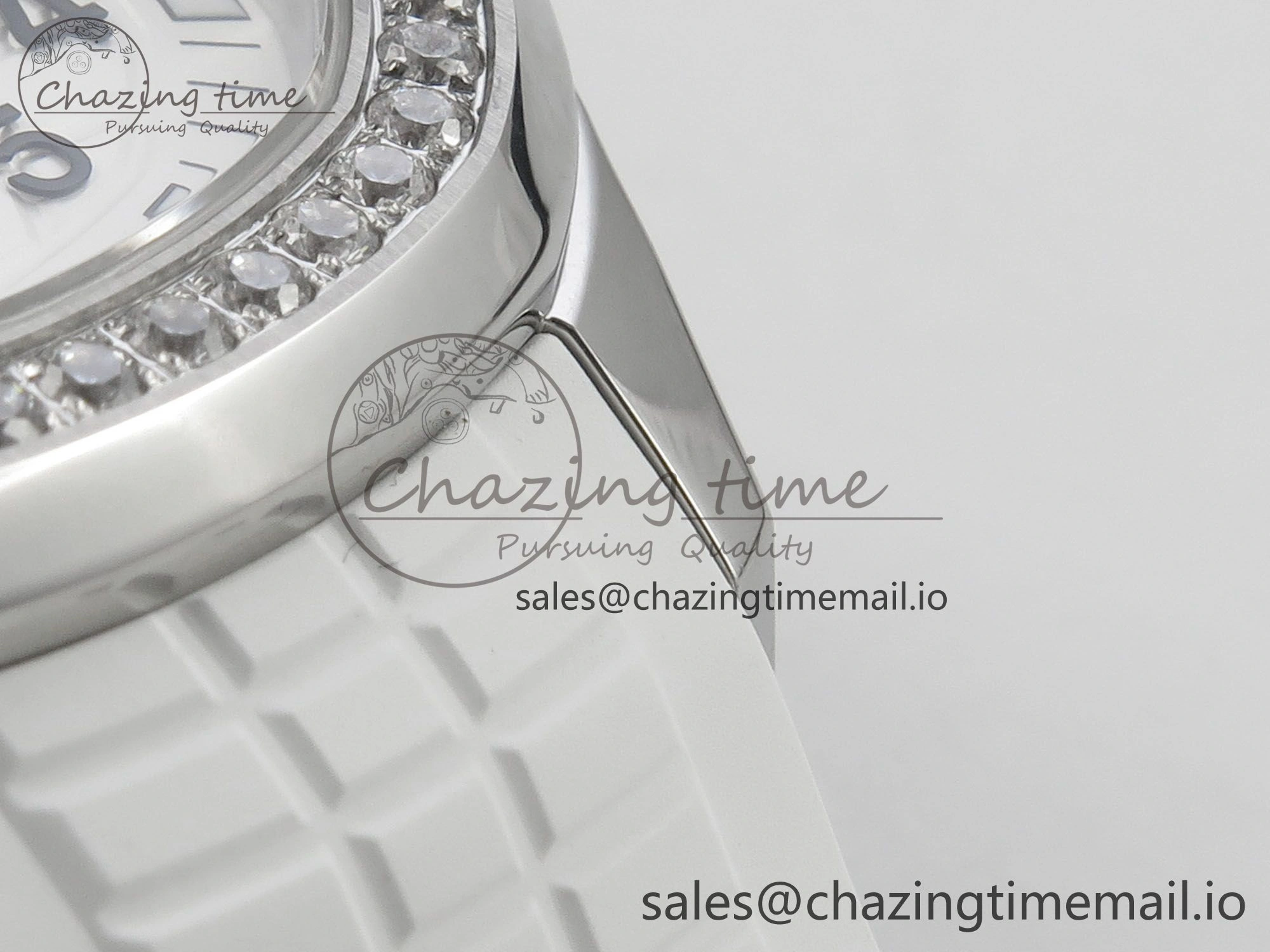 ComfortFit Aquanaut 5267 SS PPF 1:1 Best Edition White Textured Dial On White Rubber Strap Ronda Quartz 8643