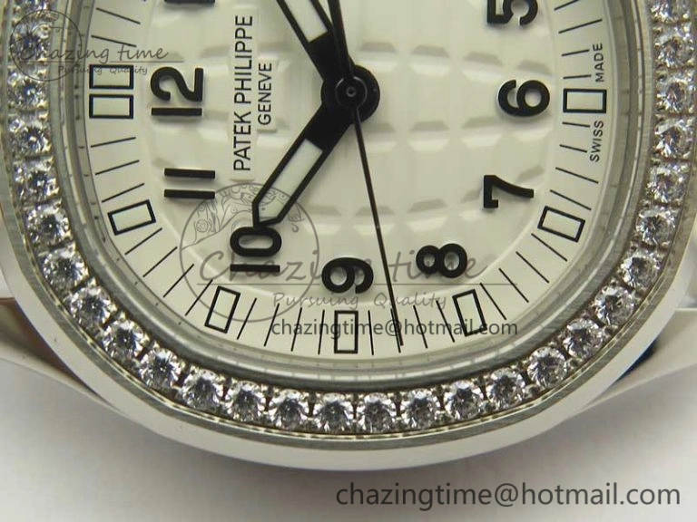 Tailored Aquanaut Jumbo 5069G SS Best Edition White Dial On White Rubber Strap Asian PP324CS(Free Box) 9005