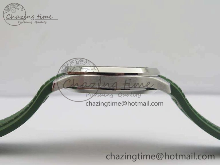 FashionForward Aquanaut Jumbo MP Best Edition SS Green Dial On Green Rubber Strap PP324CS 9014