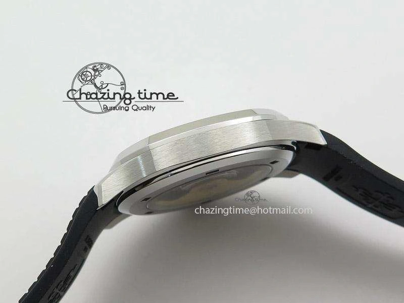 Youthful Aquanaut Jumbo V4 SS Black Dial on Black Rubber Strap Best Edition A 9099