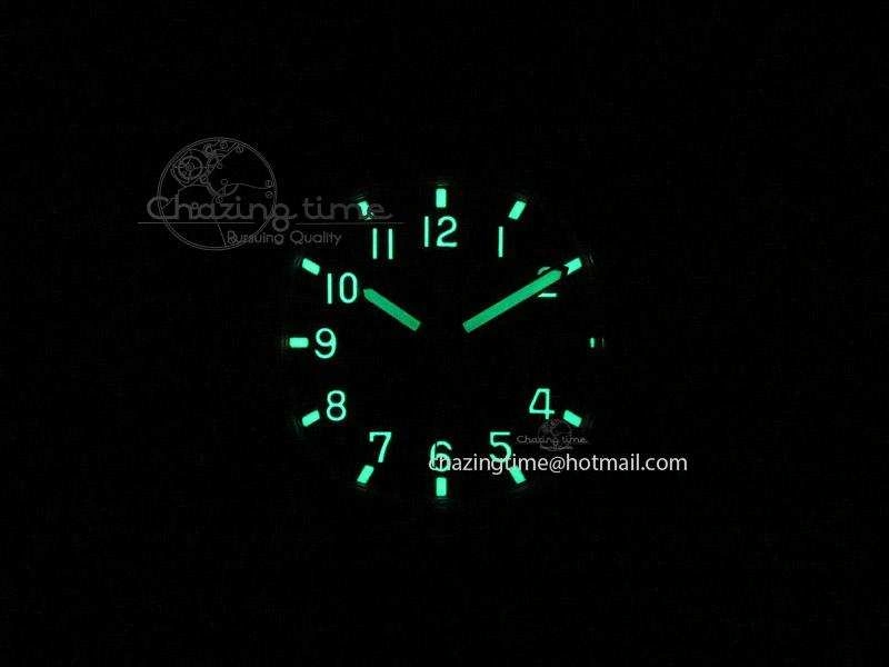 Youthful Aquanaut Jumbo V4 SS Black Dial on Black Rubber Strap Best Edition A 9099