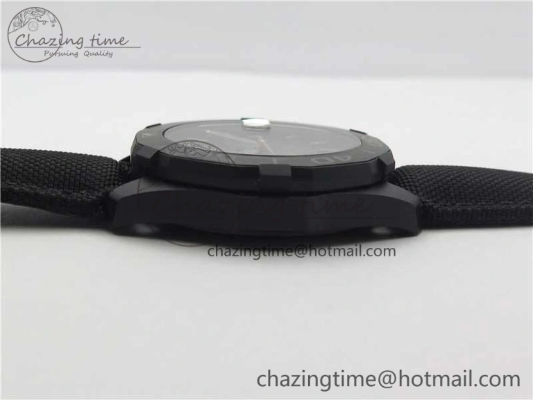 Aquaracer Calibre 5 Gold Carbon TBF 1:1 Best Edition Carbon Dial on Nylon Strap A Premium 9675