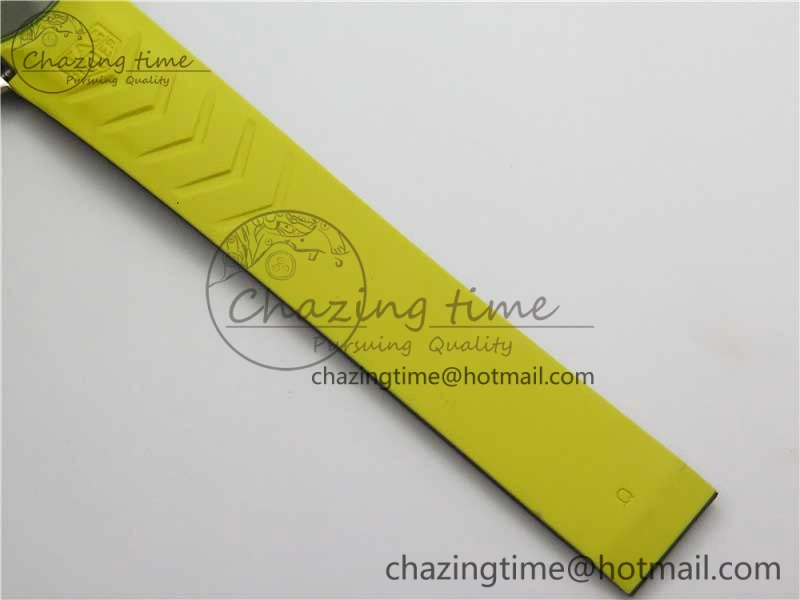 Fashionable Aquaracer Calibre 5 SS 43mm V6F 1:1 Best Edition Black Dial 2 Yellow Line on Black Rubber Strap A 9671