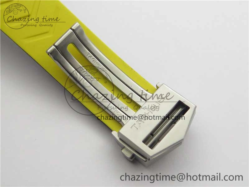 Fashionable Aquaracer Calibre 5 SS 43mm V6F 1:1 Best Edition Black Dial 2 Yellow Line on Black Rubber Strap A 9671