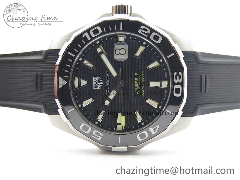 Fashionable Aquaracer Calibre 5 SS 43mm V6F 1:1 Best Edition Black Dial 2 Yellow Line on Black Rubber Strap A 9671