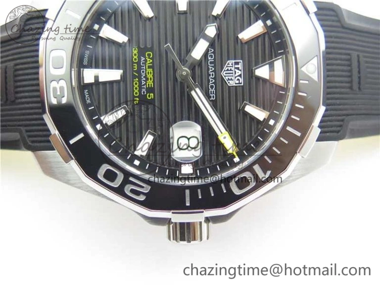 Fashionable Aquaracer Calibre 5 SS 43mm V6F 1:1 Best Edition Black Dial 2 Yellow Line on Black Rubber Strap A 9671