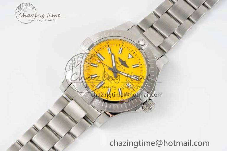 Versatile Avenger Automatic 43mm SS TF 1:1 Best Edition Yellow Dial on SS Bracelet A 5535