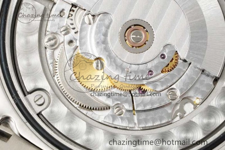 Versatile Avenger Automatic 43mm SS TF 1:1 Best Edition Yellow Dial on SS Bracelet A 5535