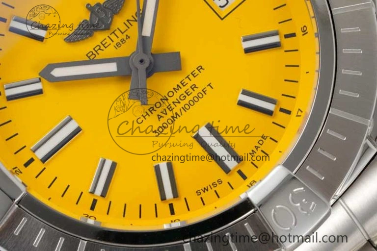 Versatile Avenger Automatic 43mm SS TF 1:1 Best Edition Yellow Dial on SS Bracelet A 5535
