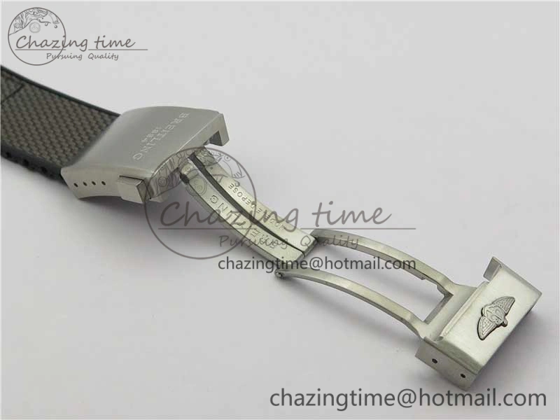 UrbanChic Avenger Bandit Titanium B50 Best Edition Gray Dial on Gray Nylon Strap A 5583