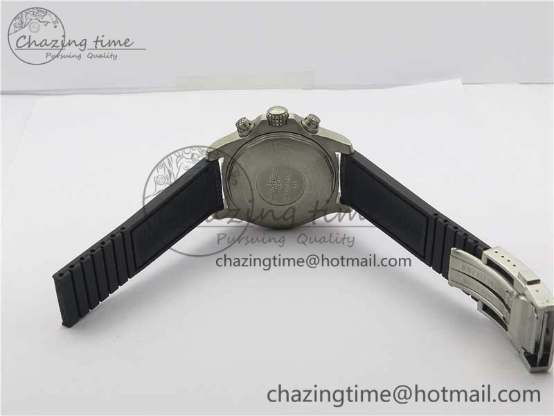 UrbanChic Avenger Bandit Titanium B50 Best Edition Gray Dial on Gray Nylon Strap A 5583