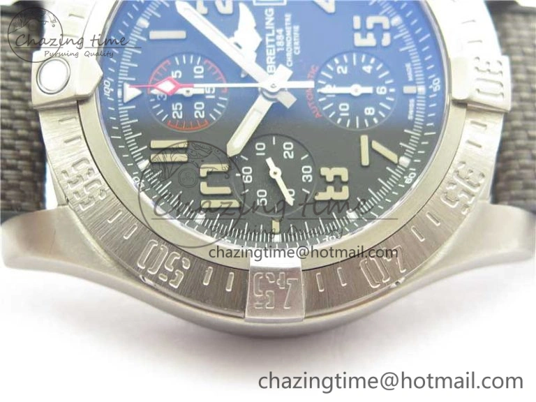UrbanChic Avenger Bandit Titanium B50 Best Edition Gray Dial on Gray Nylon Strap A 5583