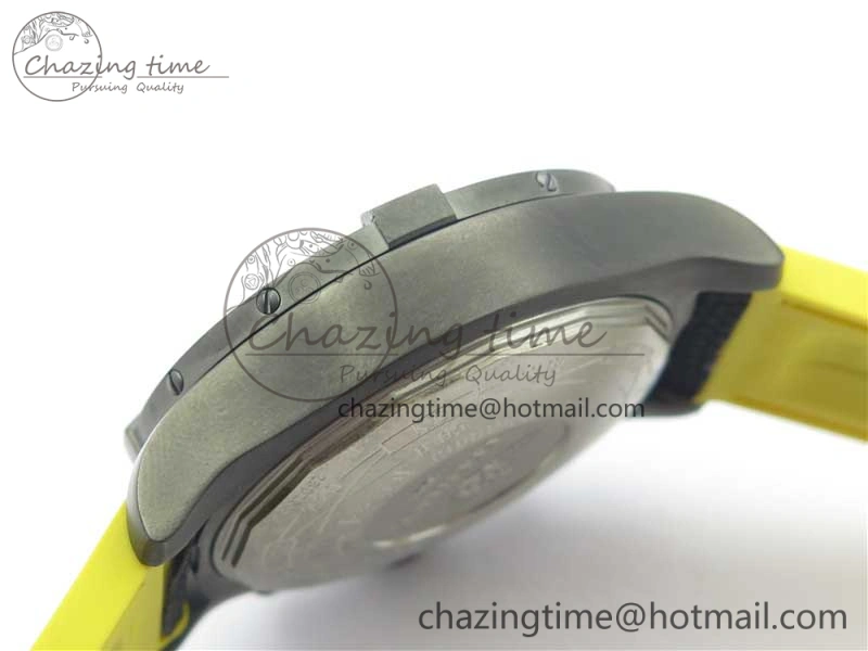 Avenger Bandit Titanium DLC B50 Best Edition Black Dial on Black Yellow Gummy strap A Minimalist 5579