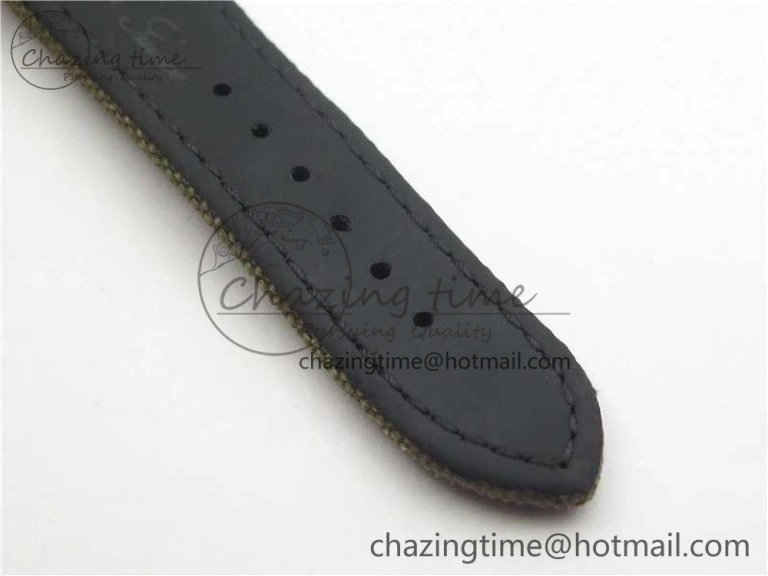 Avenger Bandit Titanium DLC B50 Best Edition Gray Carbon Dial on Green Nylon Strap A Original 5578