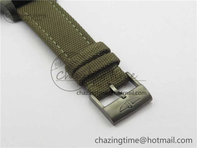Avenger Bandit Titanium DLC B50 Best Edition Gray Carbon Dial on Green Nylon Strap A Original 5578